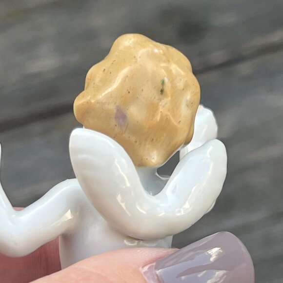 Vintage Cherubs Angel Band Porcelain Figurines Japan Violin & Conductor - Picture 13 of 14